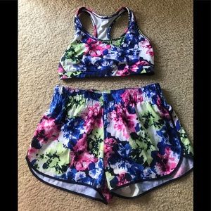 GAP-Cute short/bra Set! Workout in style!